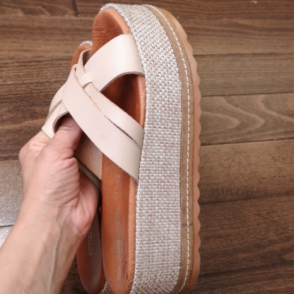 Woven leather platform sandals with leather insole - Picture 5 of 15